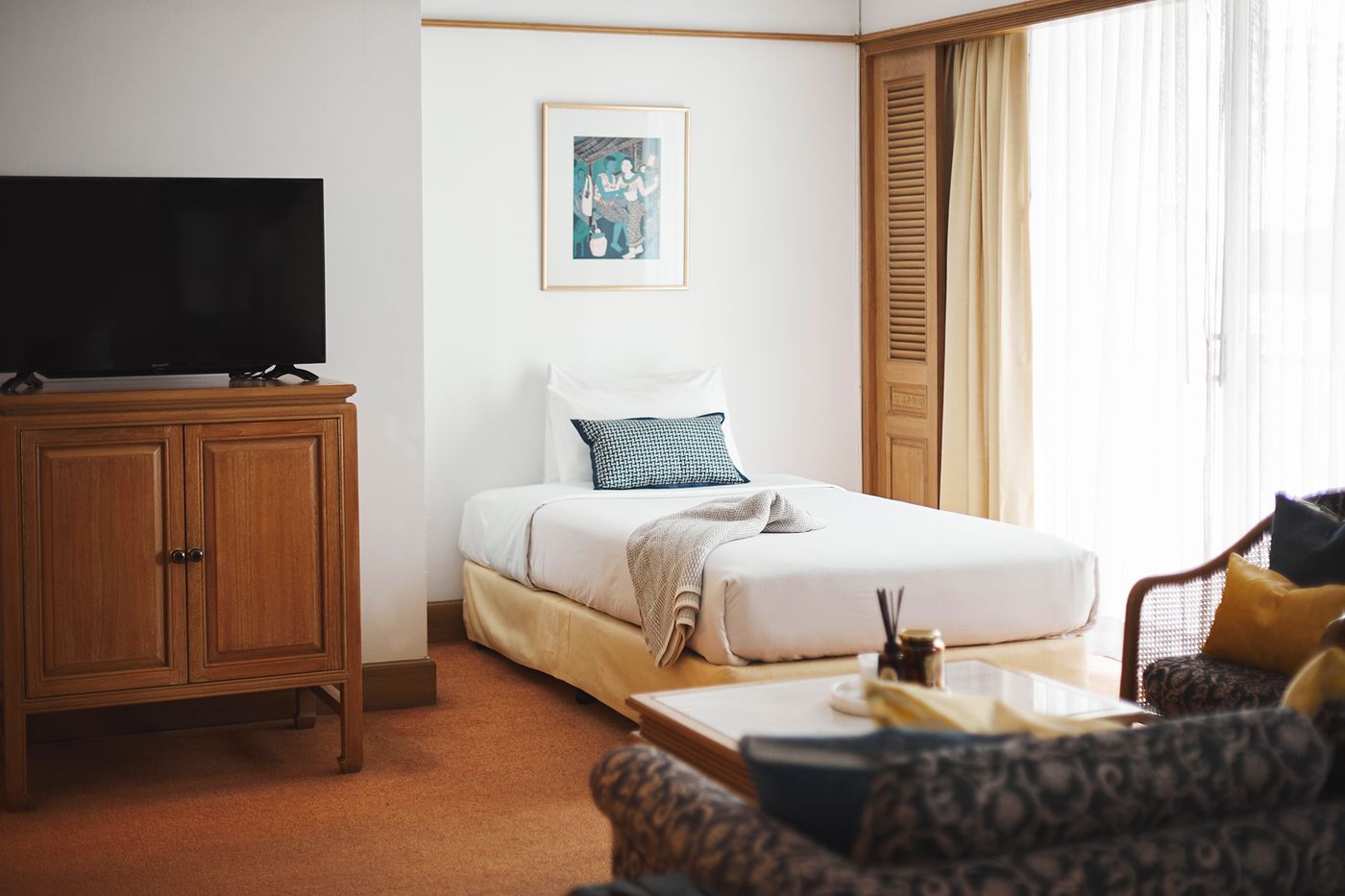 Montien-Hotel-Surawong-Room-40