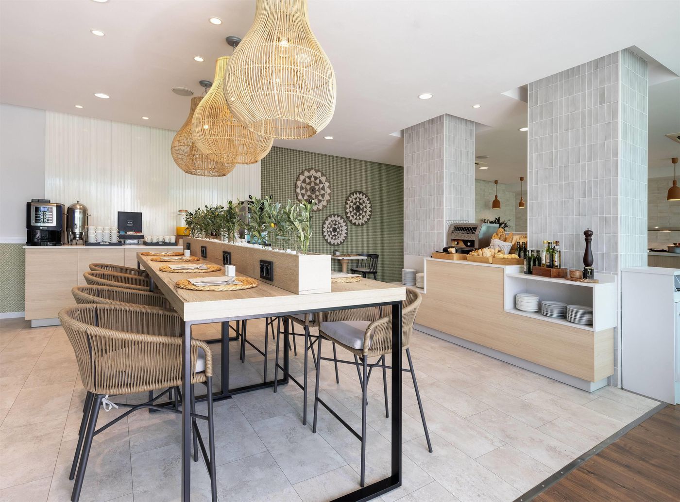 Malaga-Alameda-Centro-Affiliated-by-Melia-Restaurant-43