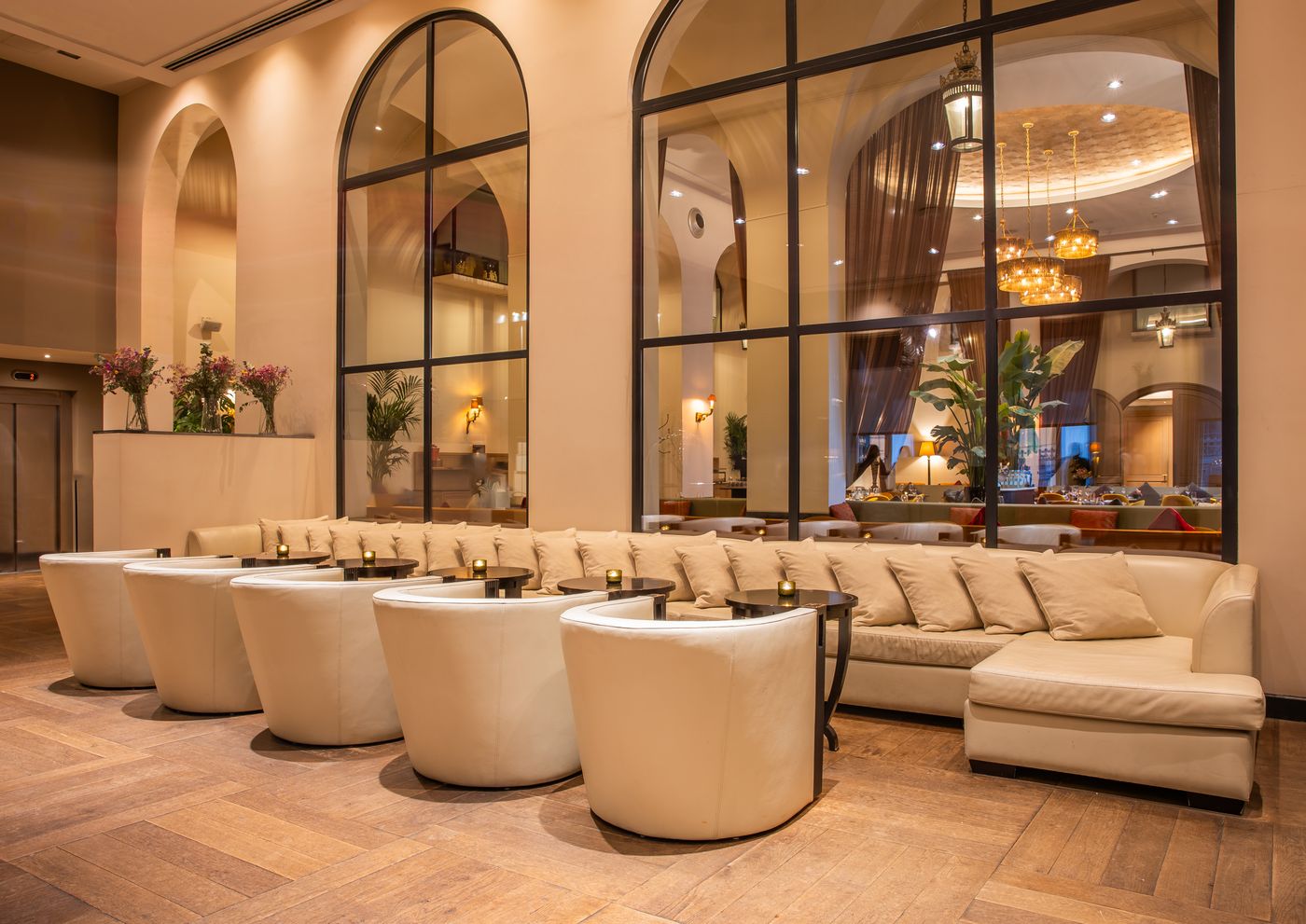 The-Dominican-Lobby-5