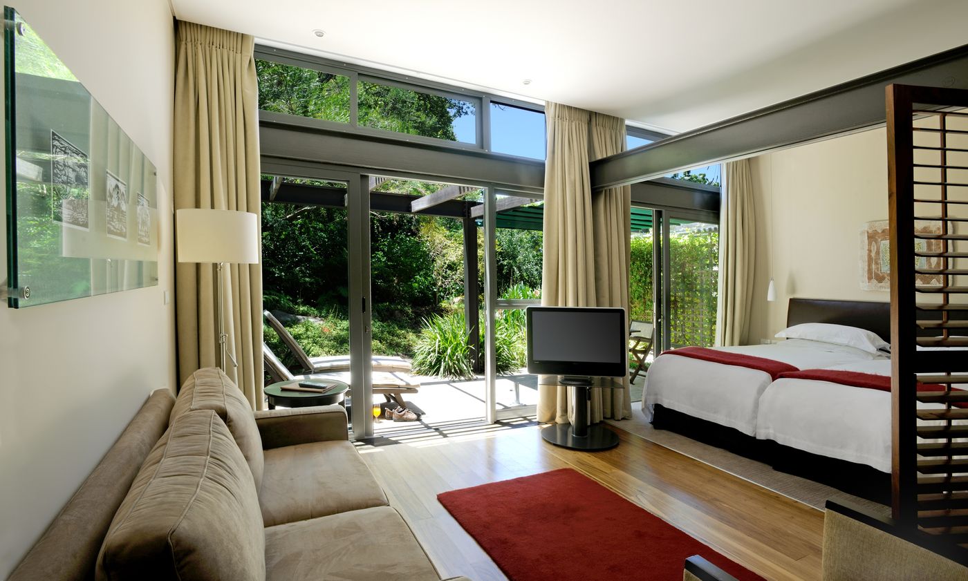 Vineyard-Hotel-Room-7