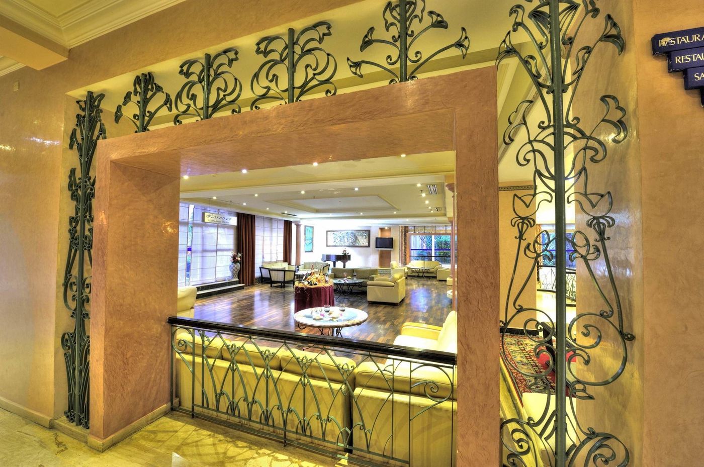 Farah-Marrakech-Lobby-52