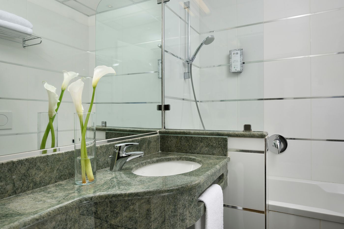 Grand-hotel-Mediterraneo-Room-57