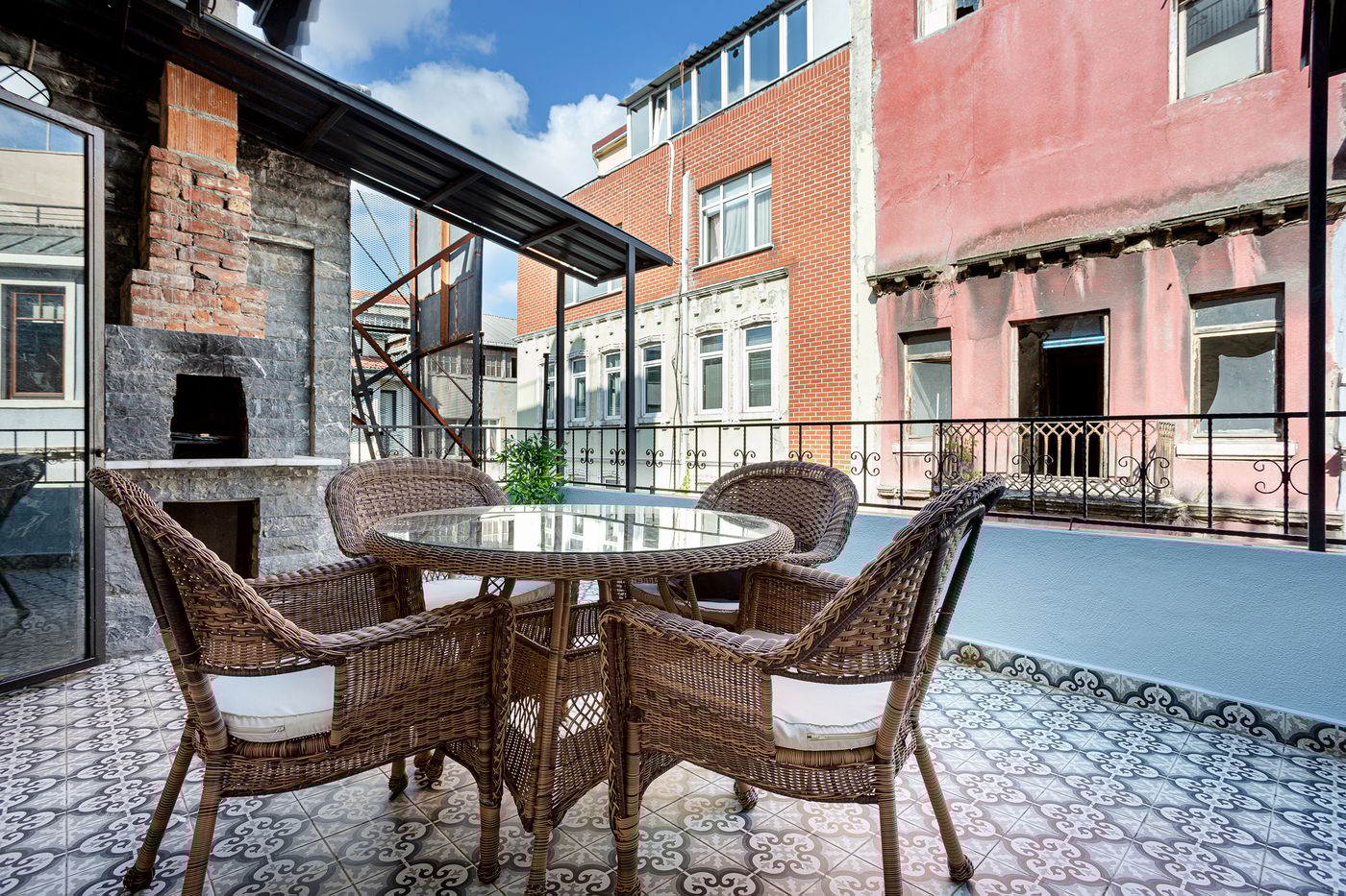 Port-Galata-Suites-Terrace-47