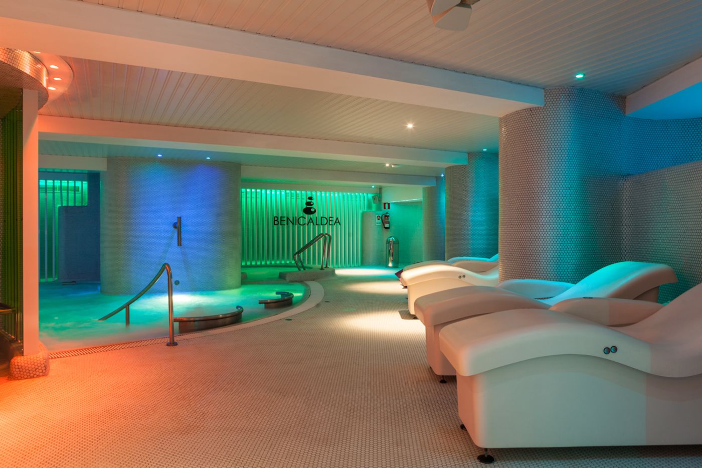 Hotel Ambassador I & II 