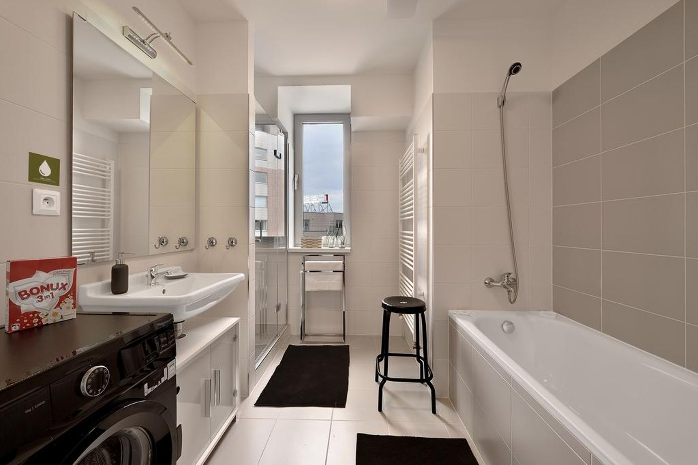 Apollis Business&Budget by Ambiente-Slovakia-BRATISLAVA-Room-6