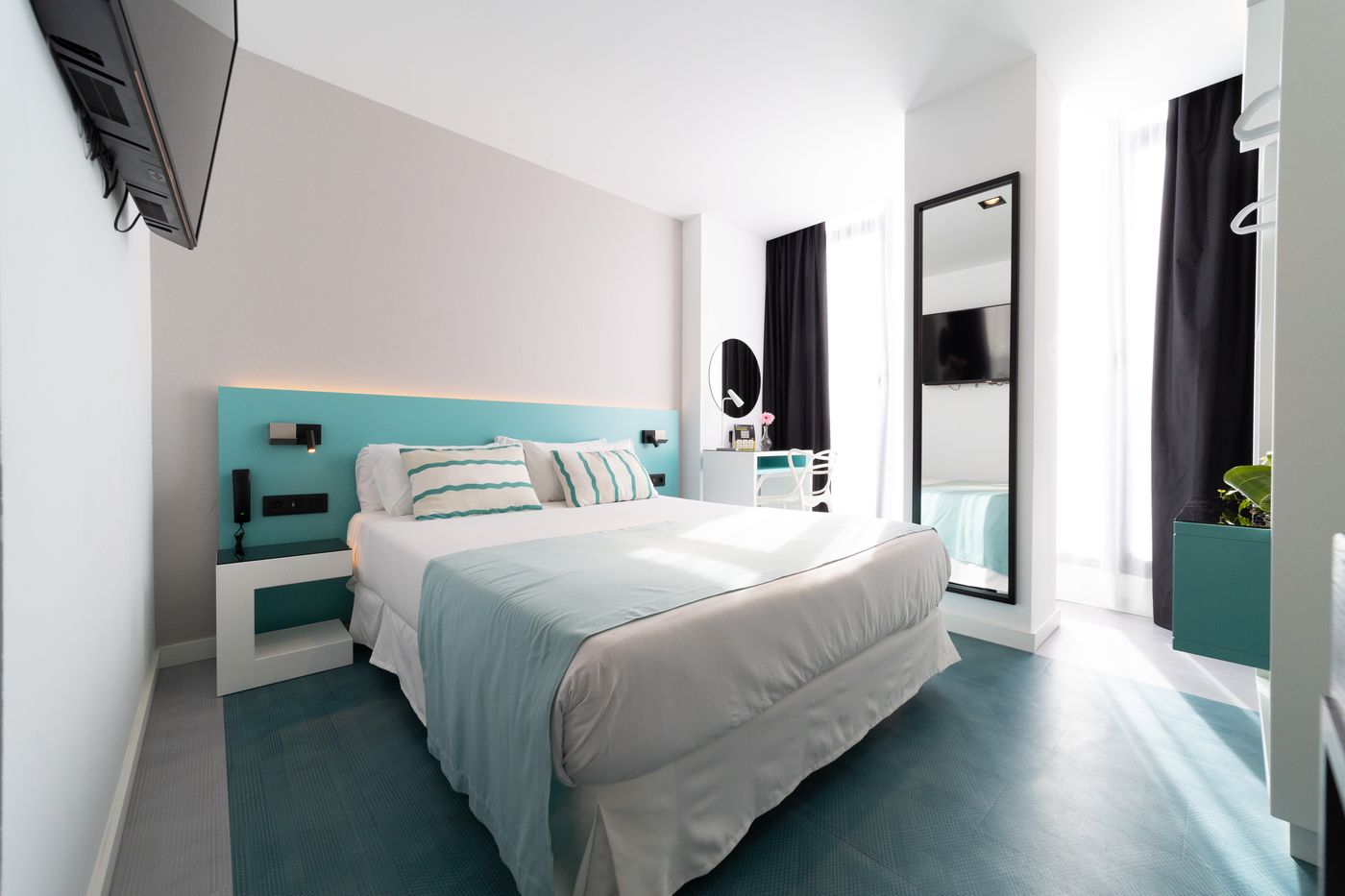 Puerto de la Luz by Pierre & Vacances