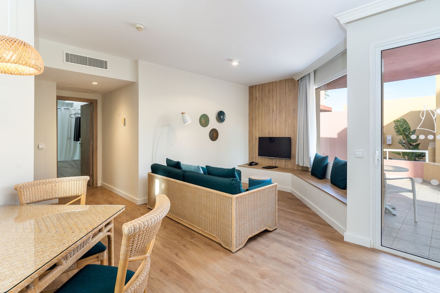 Hotel-Esmeralda-Maris-by-LIVVO-Room-16