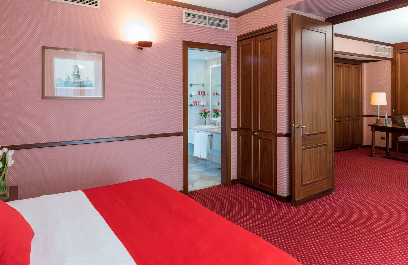 Leonardo-Hotel-Milan-City-Center-Room-3