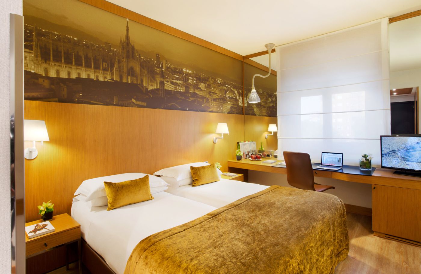 Starhotels-Tourist-Room-23