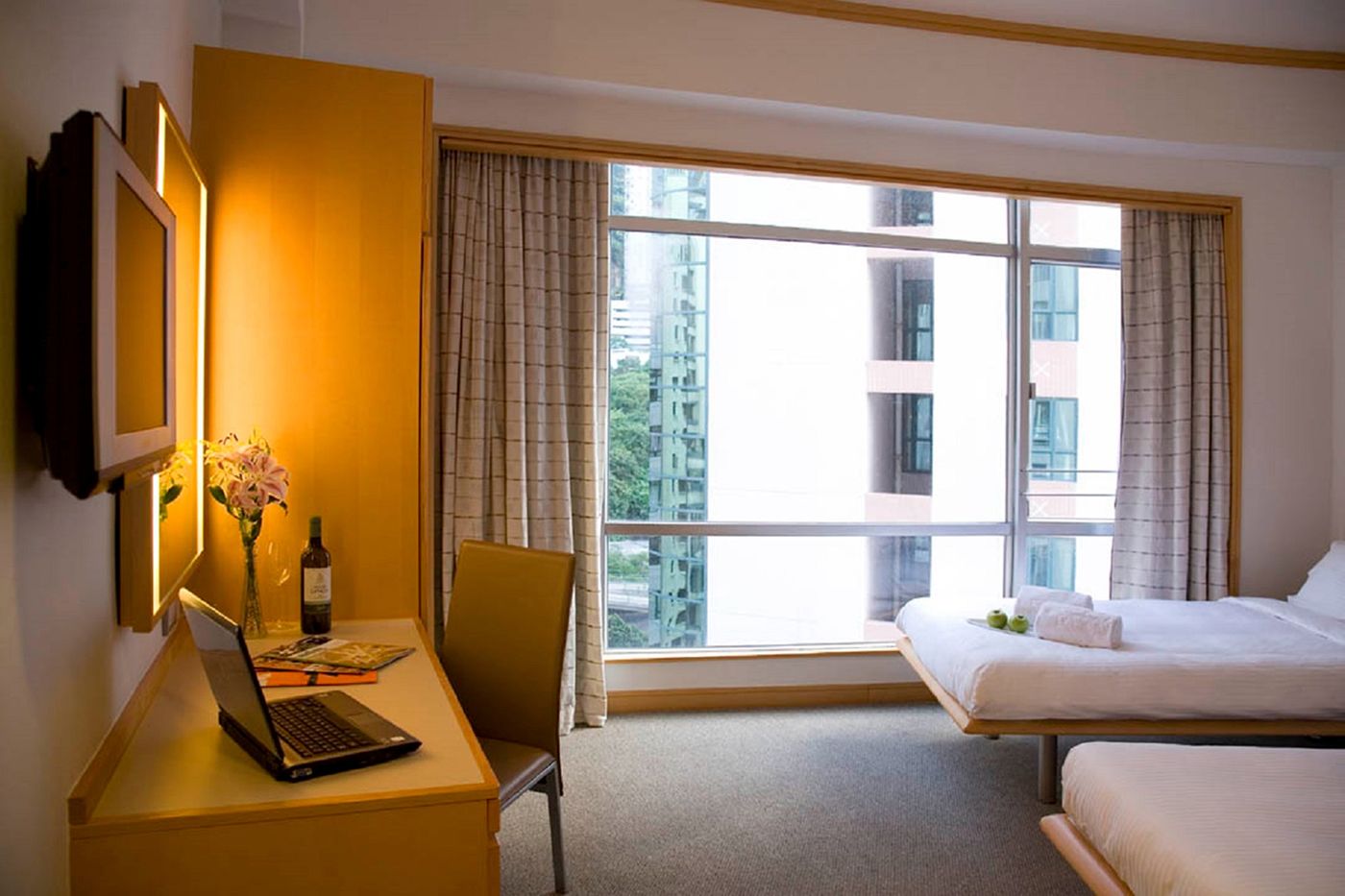 Garden-View-Hong-Kong-Room-16