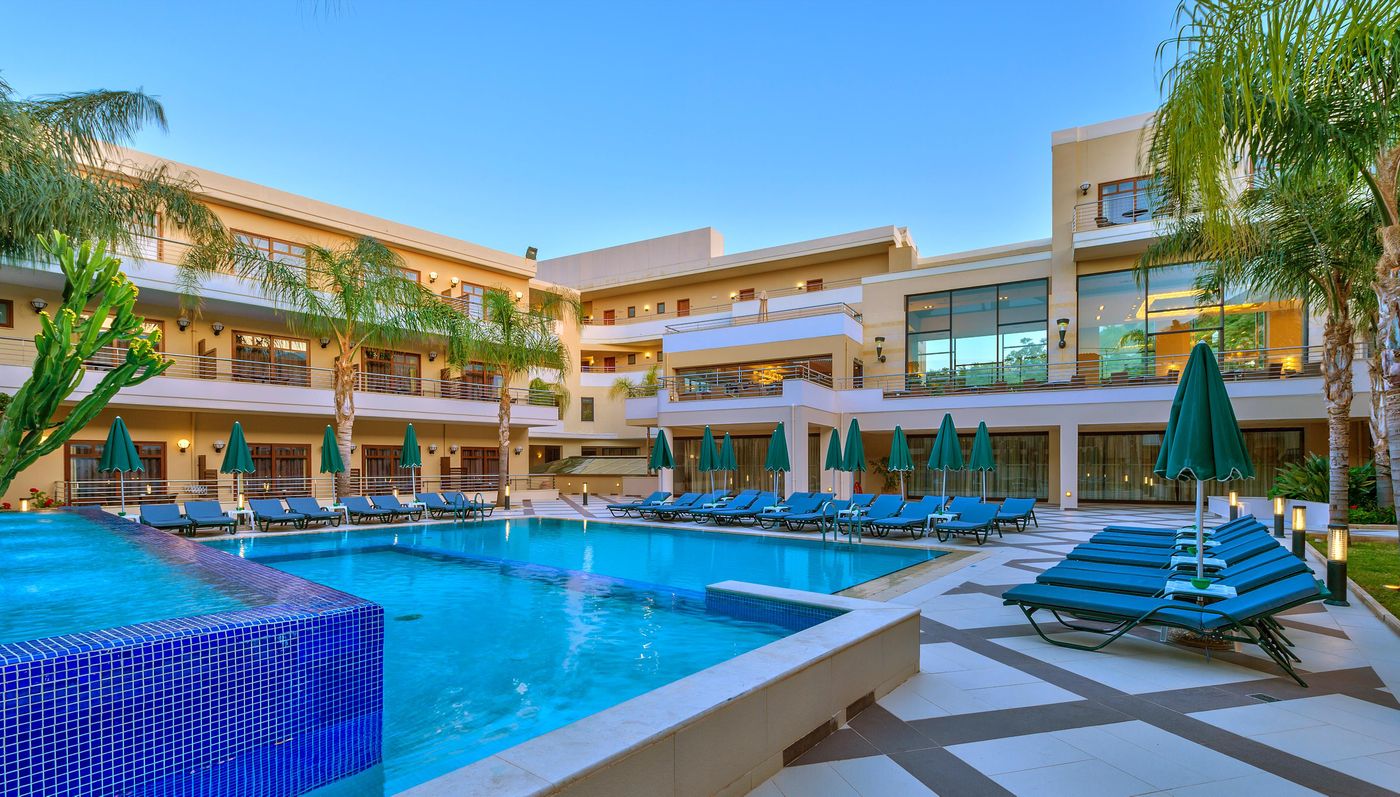 Porto-Platanias-Pool-5