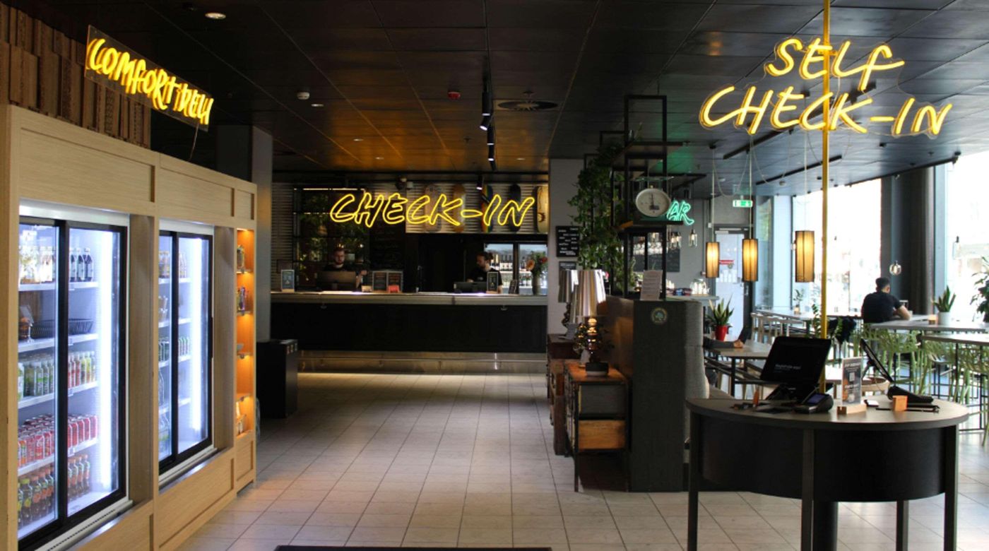 Comfort-Hotel-Vesterbro-Lobby-13