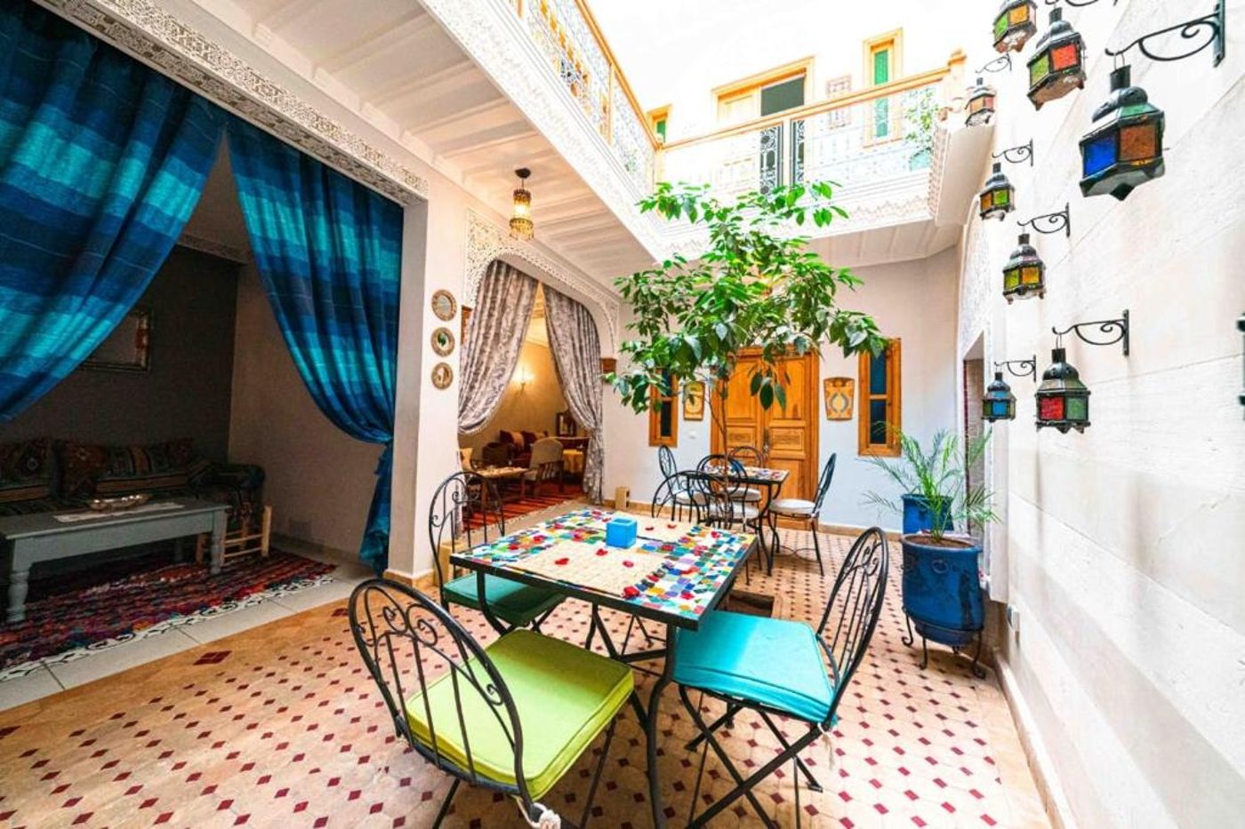 Riad Kiyanjana 08.09