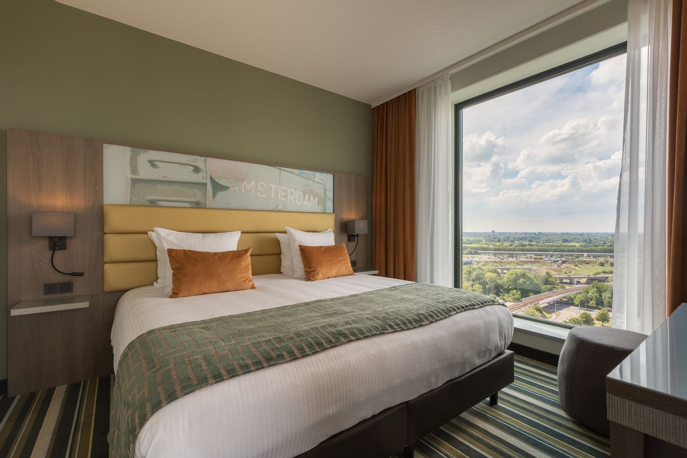 Leonardo-Royal-Hotel-Amsterdam-Room-21