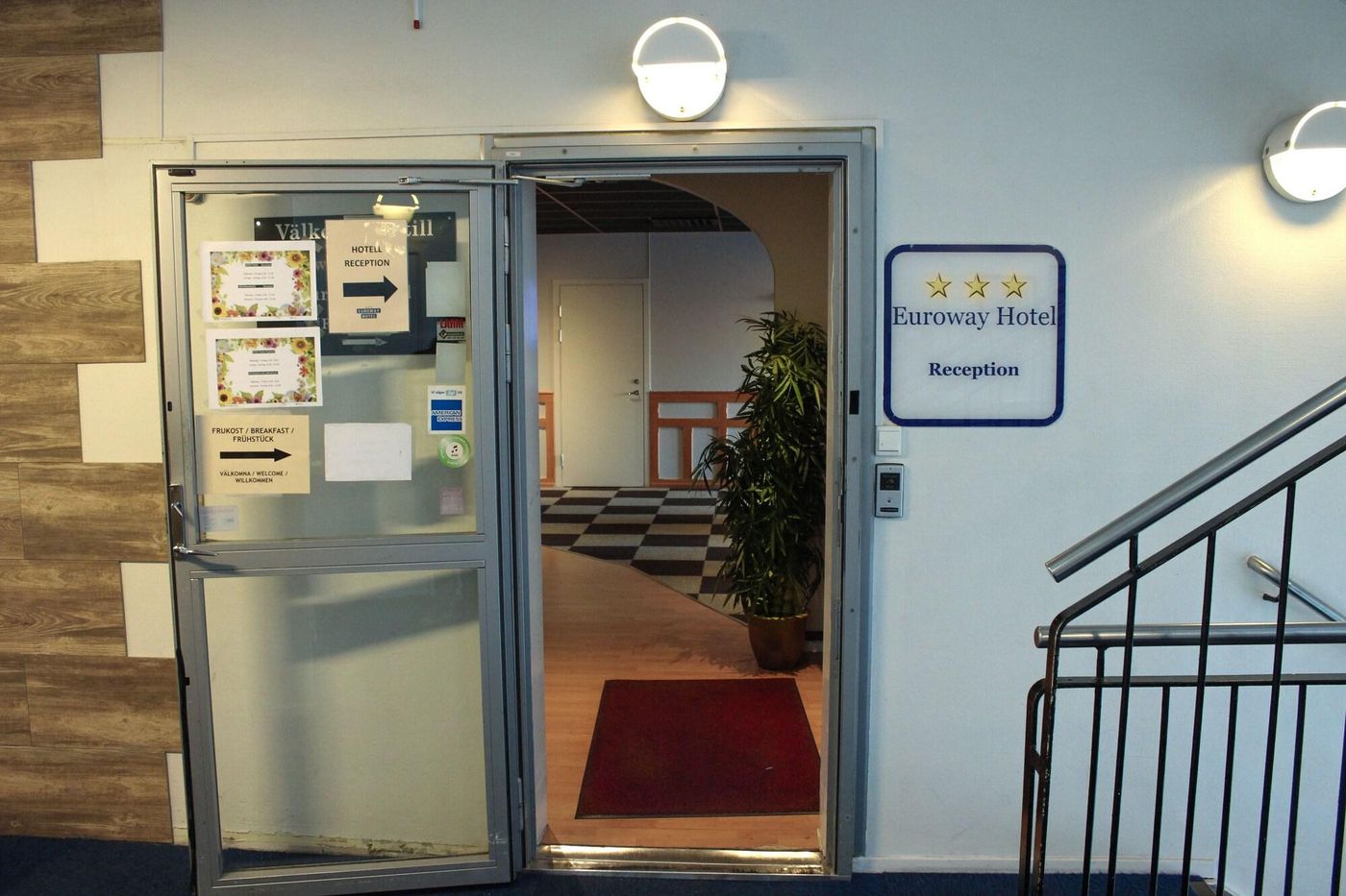 Euroway Hotel-Sweden-HISINGS BACKA -Lobby-5