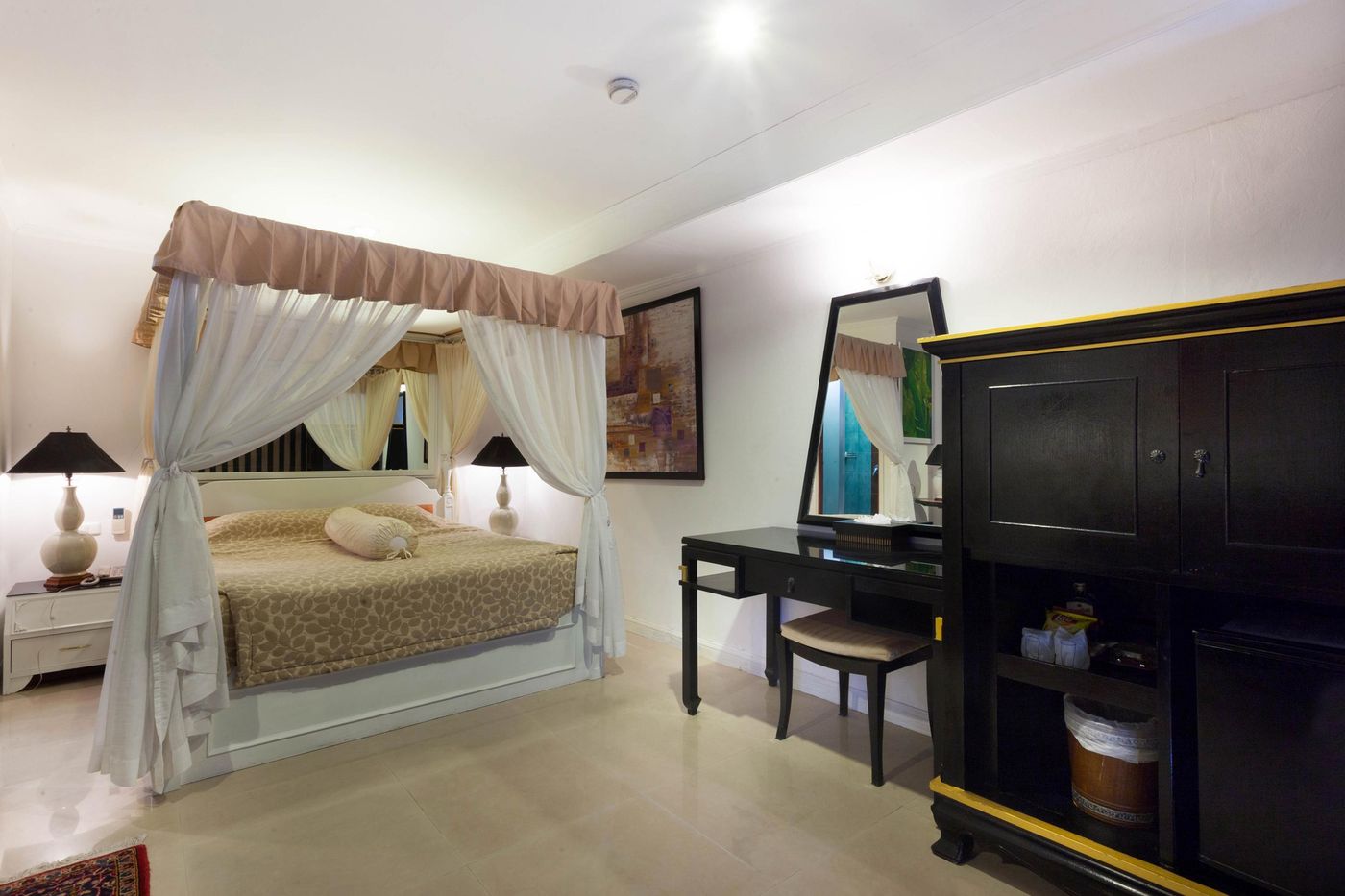 Orchid-Hotel-Kalim-Bay-Phuket-Room-10