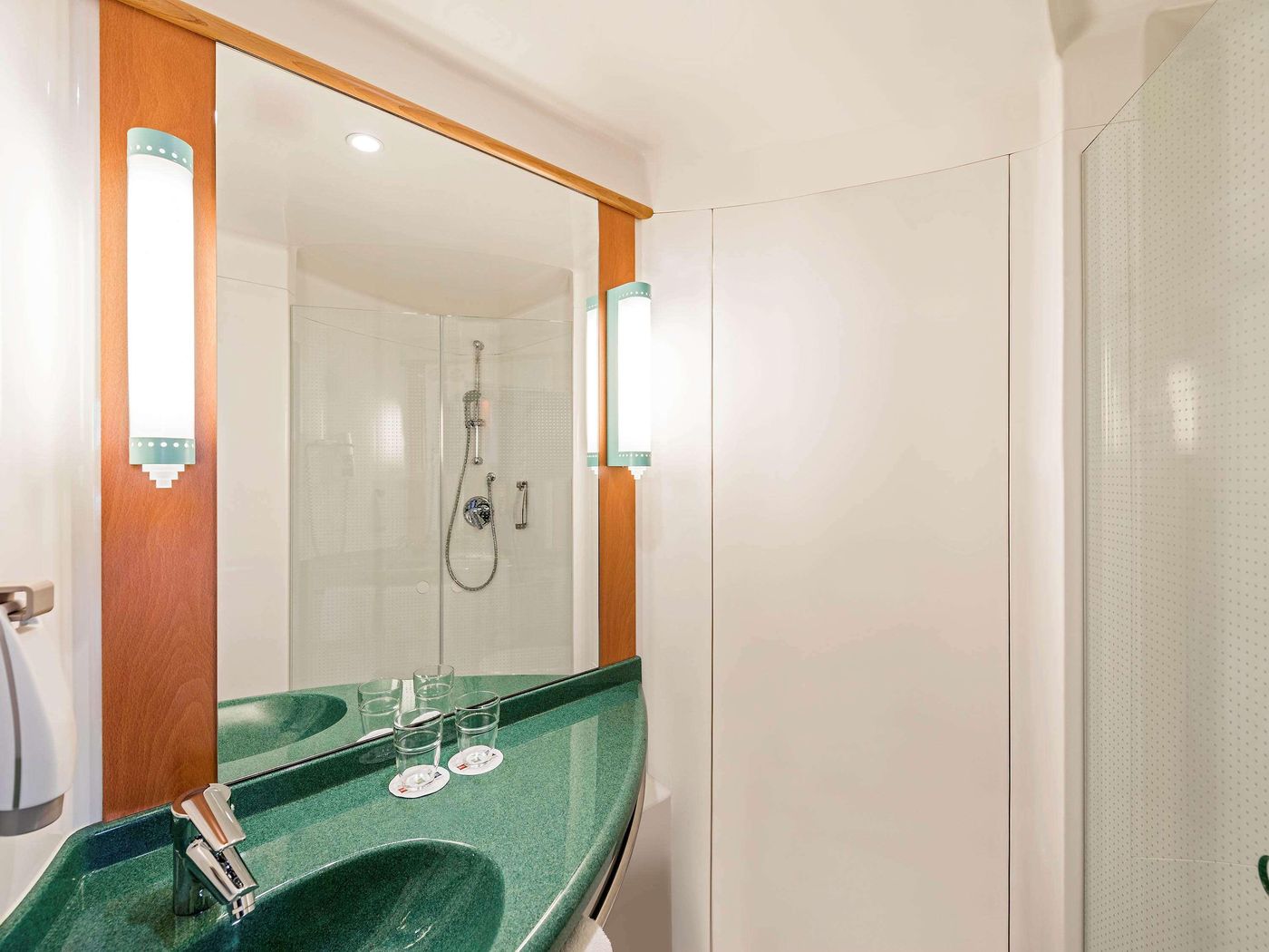 ibis-Muenchen-Parkstadt-Schwabing-Room-32