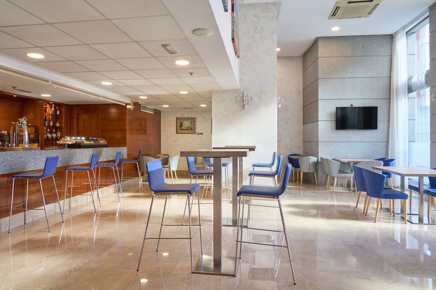 Porcel-Ganivet-Bar-16