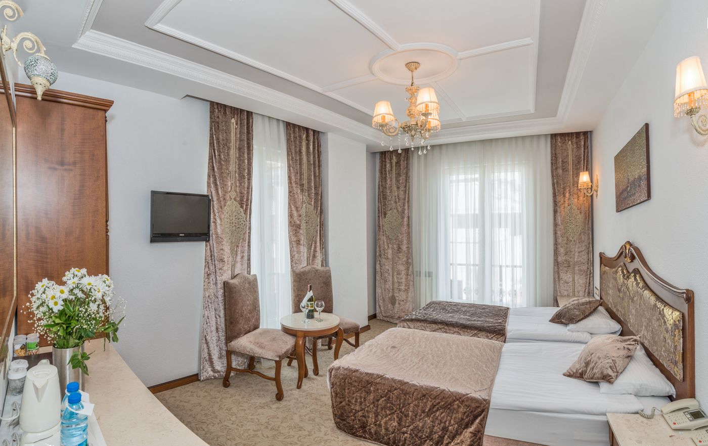 Antis-Hotel-Special-Class-Room-9