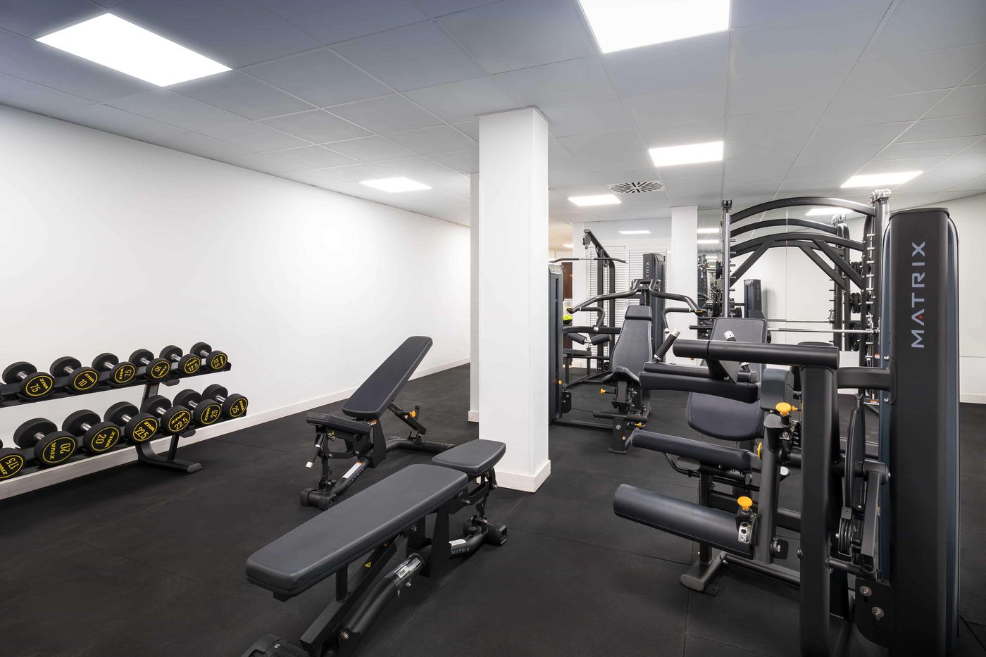 Barcelo-Tenerife-Sports-and-Entertainment-77