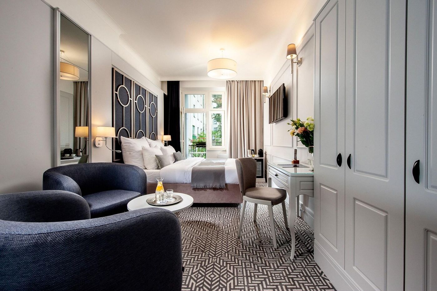 Amber-Design-Residence-Room-18