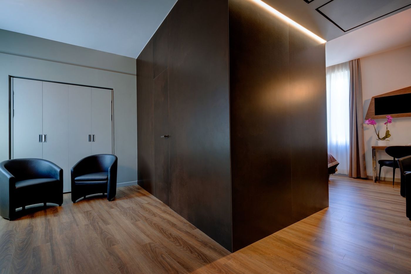 Al-Manthia-Hotel-Room-42