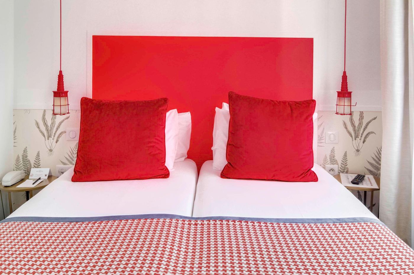 George-Astotel-Room-26