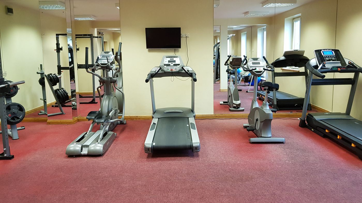 Maldron-Hotel-Newlands-Cross-Sports-and-Entertainment-18