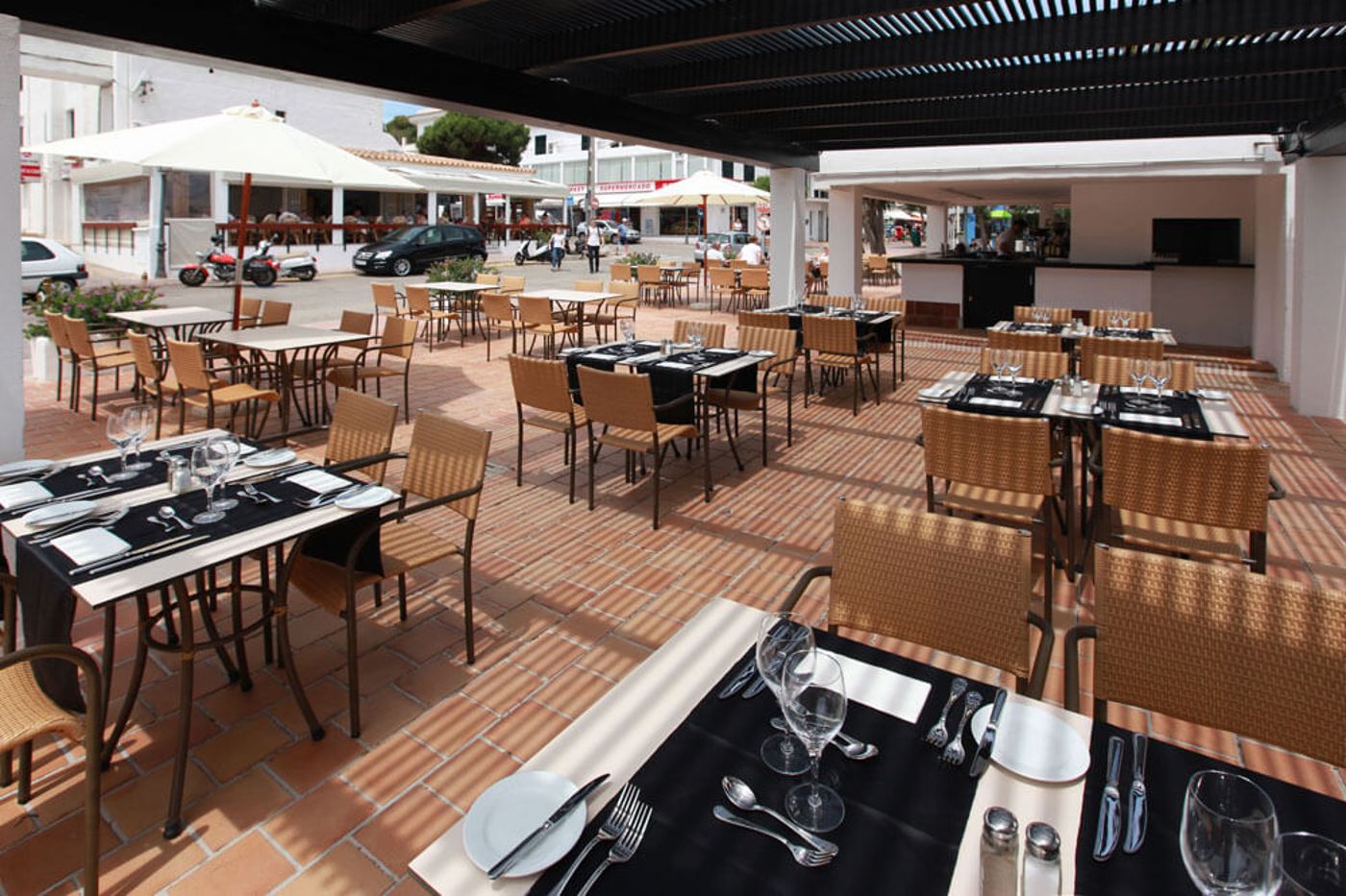 Rocador - Adults Only