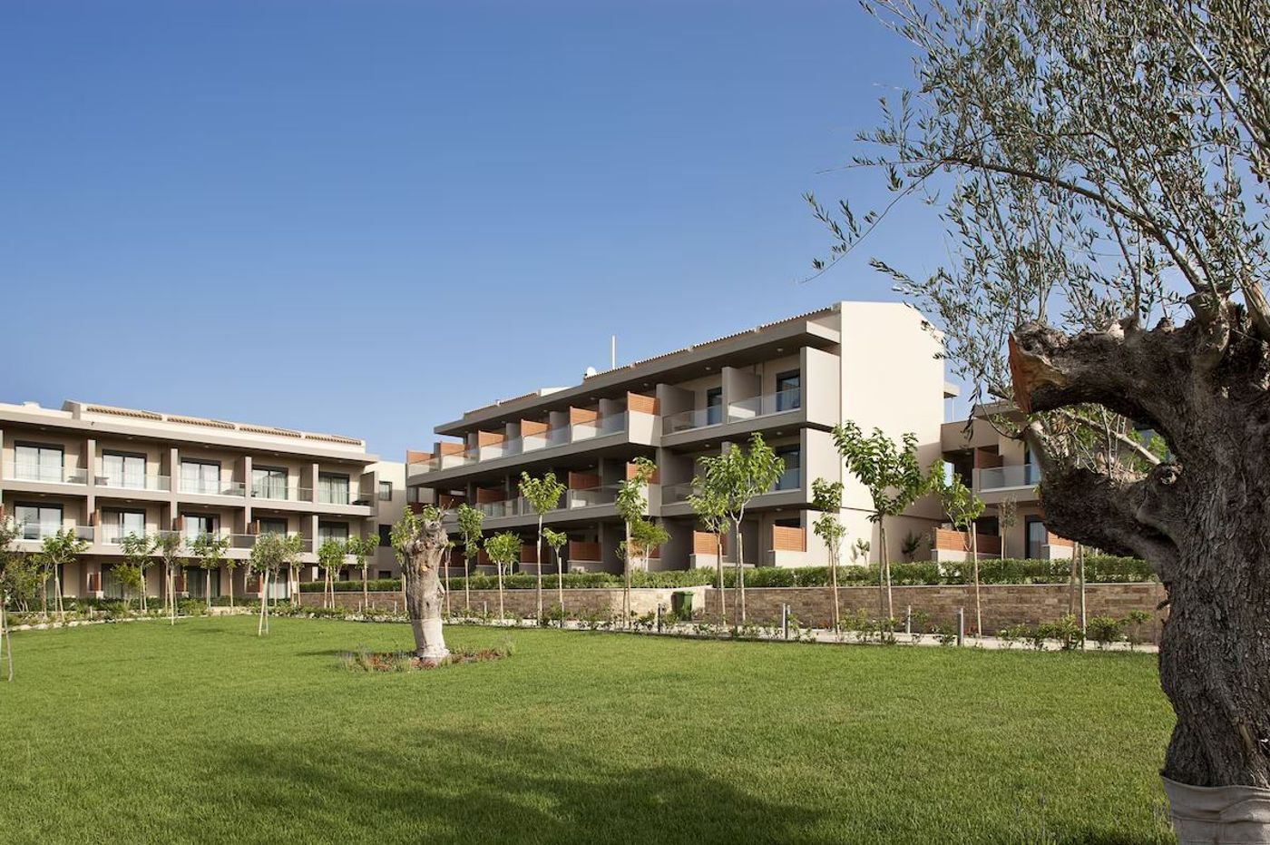 Apollonion-Asterias-Resort---Spa-General-view-14