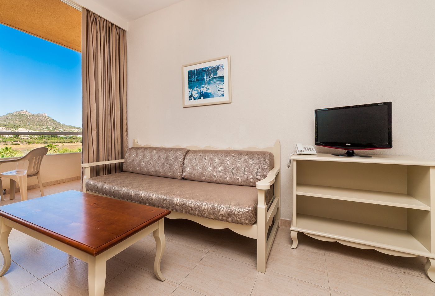 Bakour Garbi Cala Millor