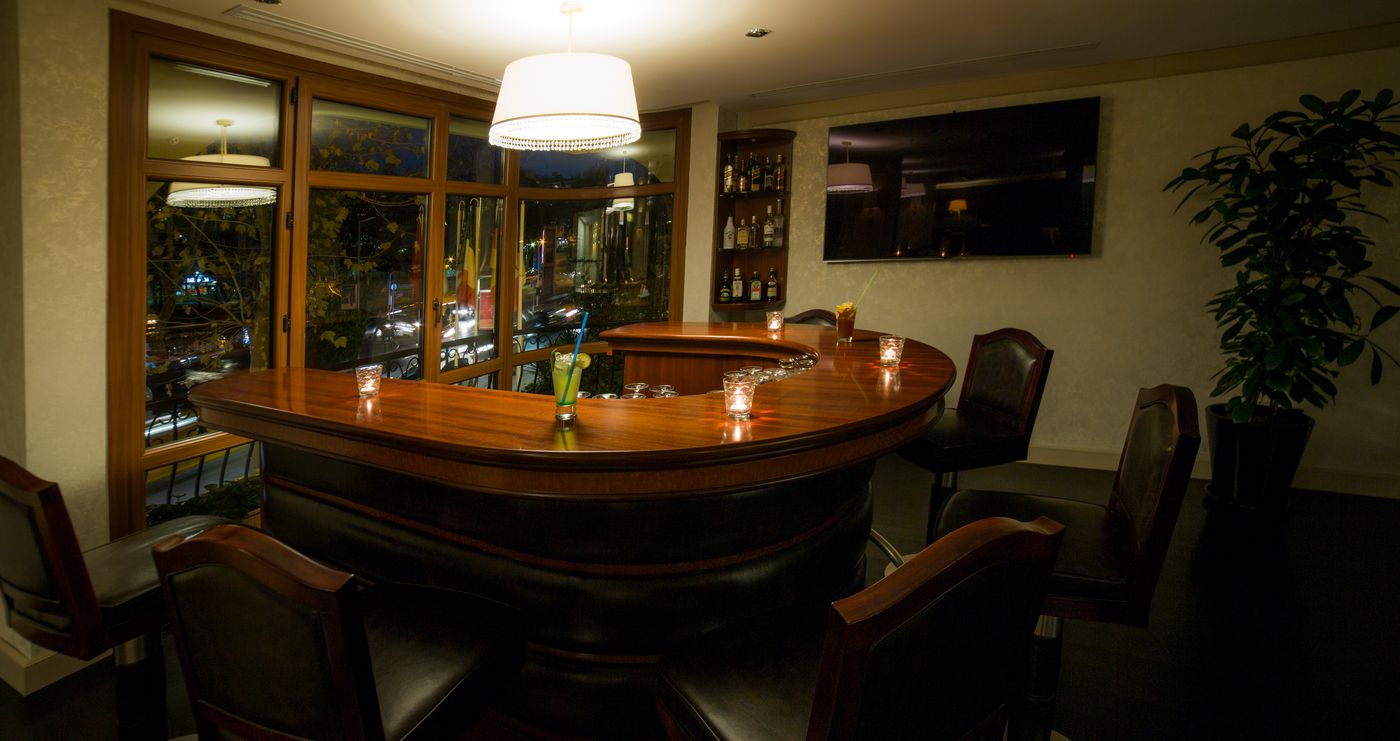 Mega-Residence-Hotel-Lobby-6