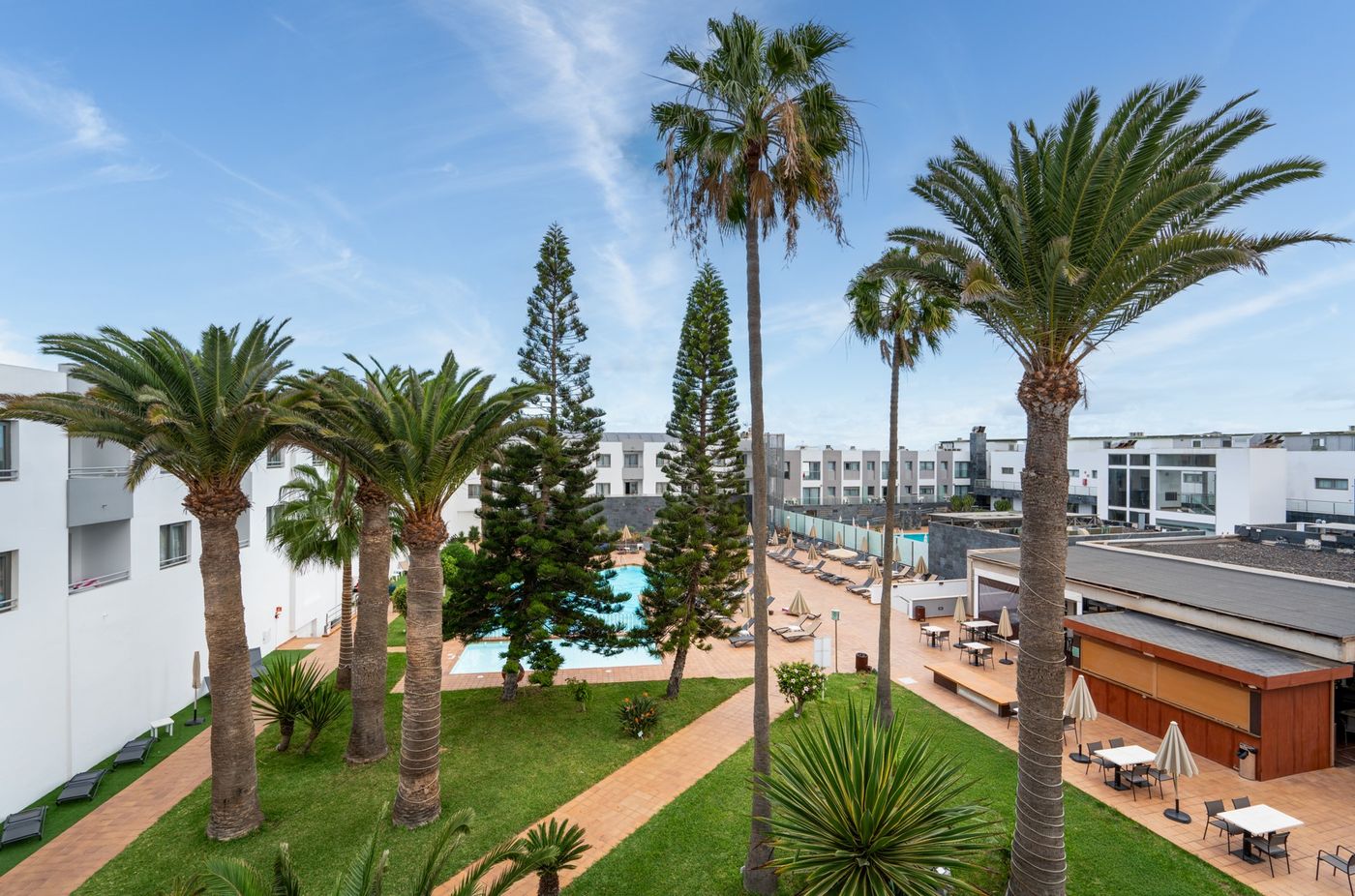 Hotel-LIVVO-Corralejo-Beach-General-view-11