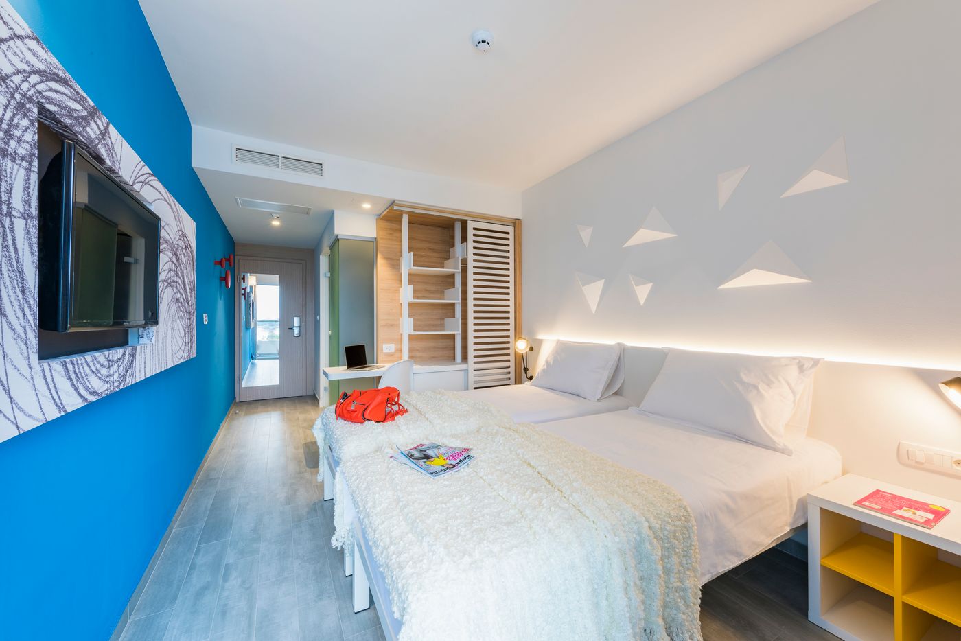 Pharos-Hvar-Bayhill-Hotel-Room-18