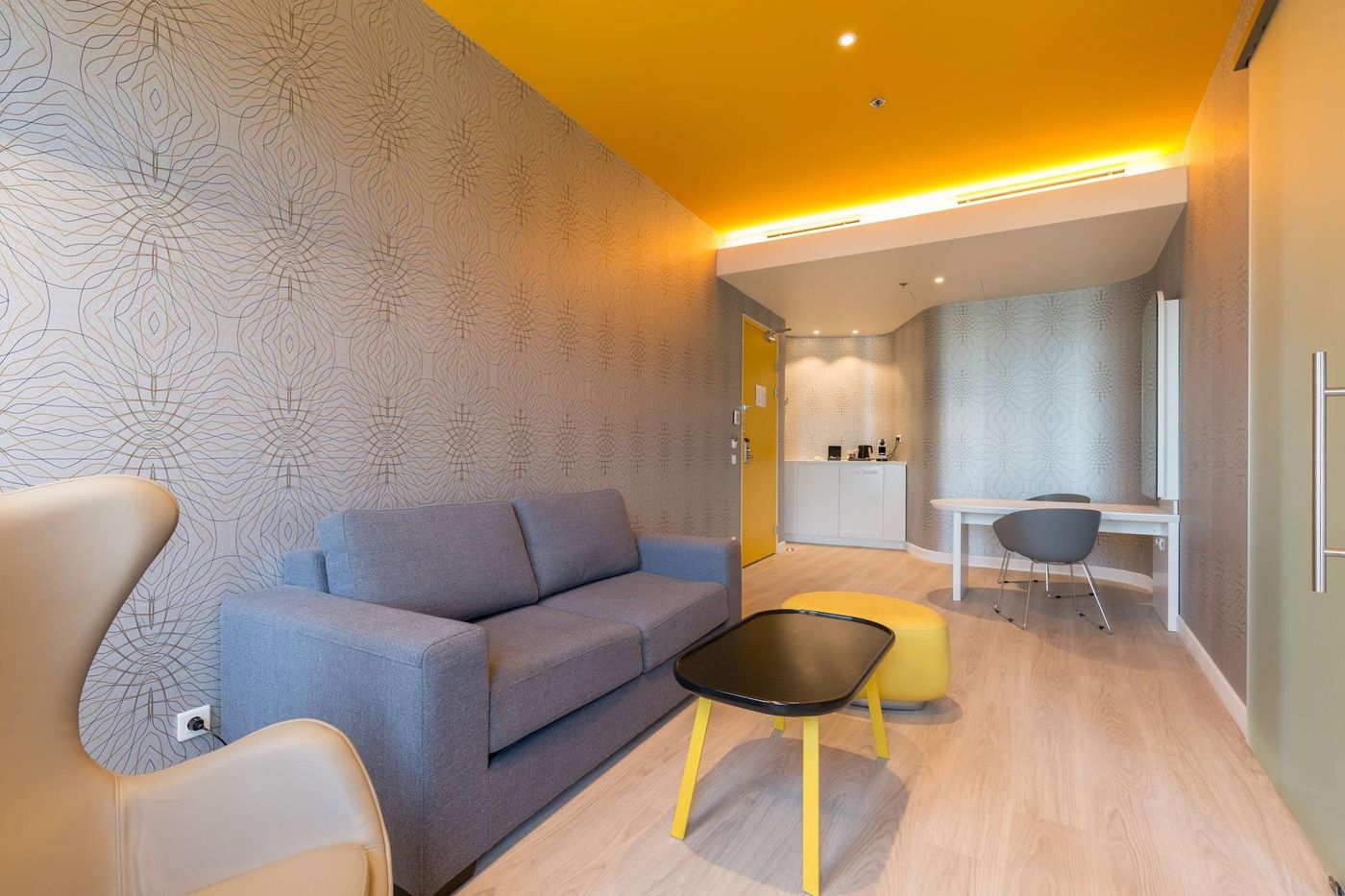 Park-Inn-By-Radisson-Amsterdam-City-West-Room-49