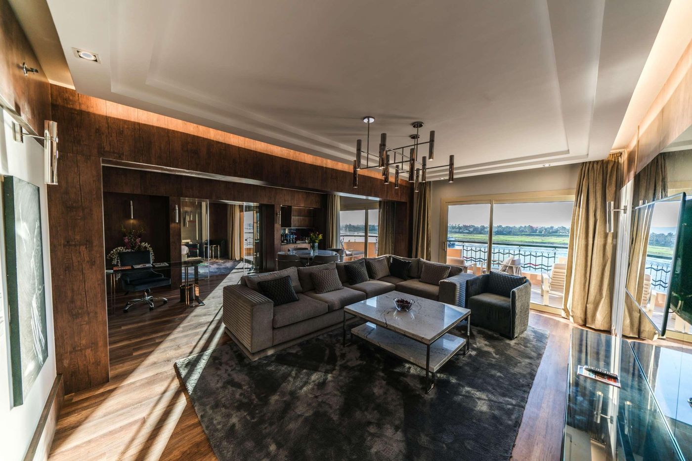 Steigenberger-Nile-Palace-Luxor-Room-56