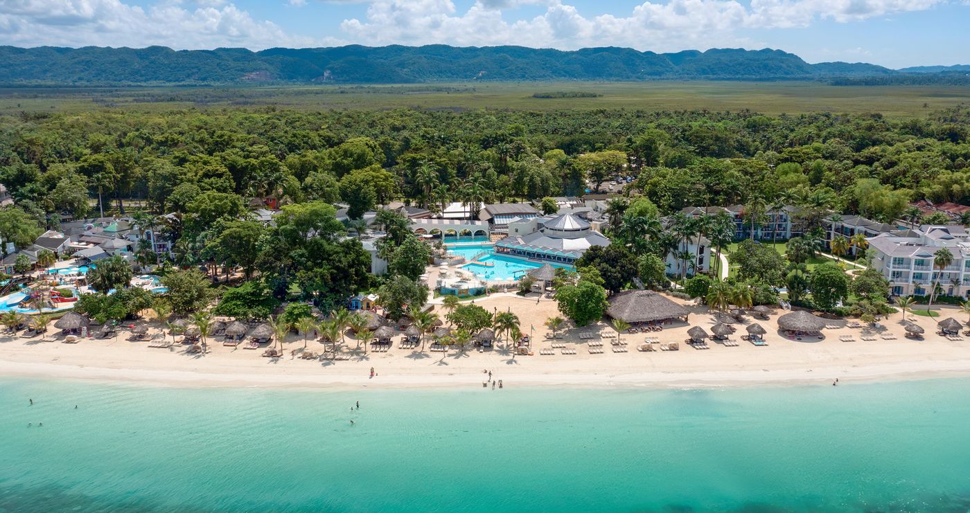 Beaches-Negril-Beach-53