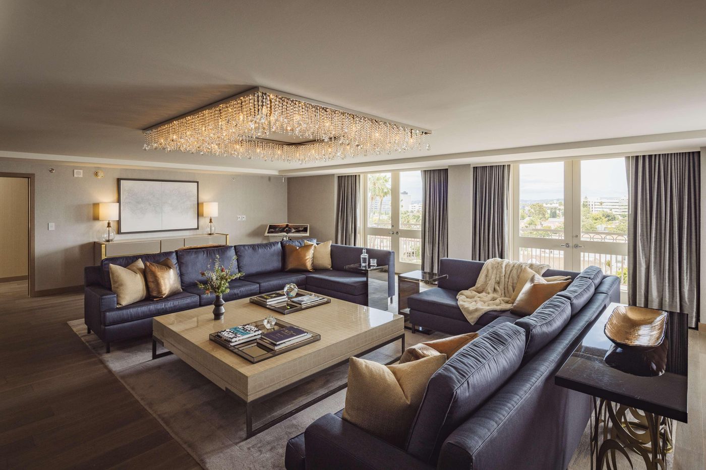 L-Ermitage-Beverly-Hills-Room-10