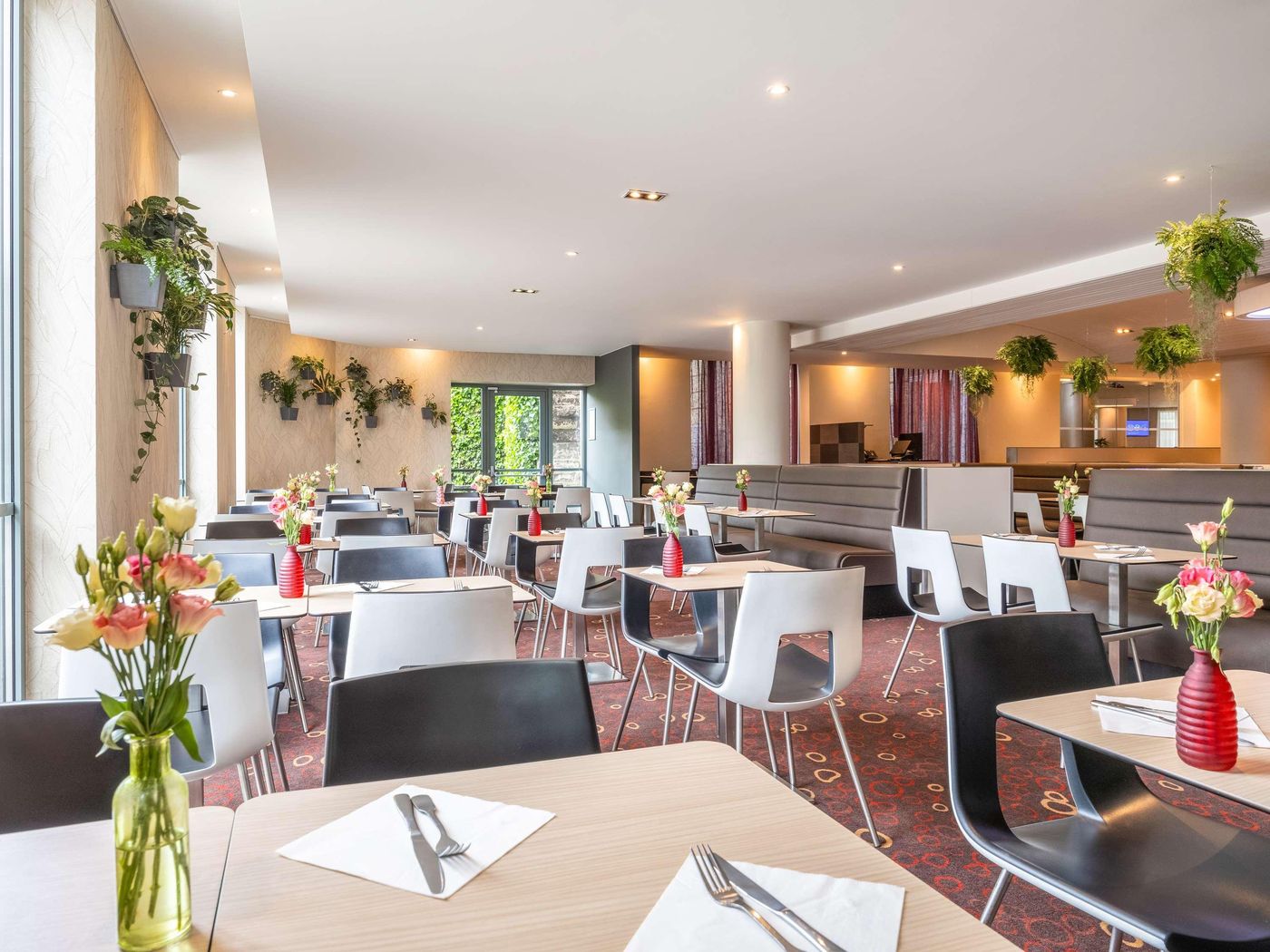 Novotel-Brussels-City-Centre-Restaurant-47