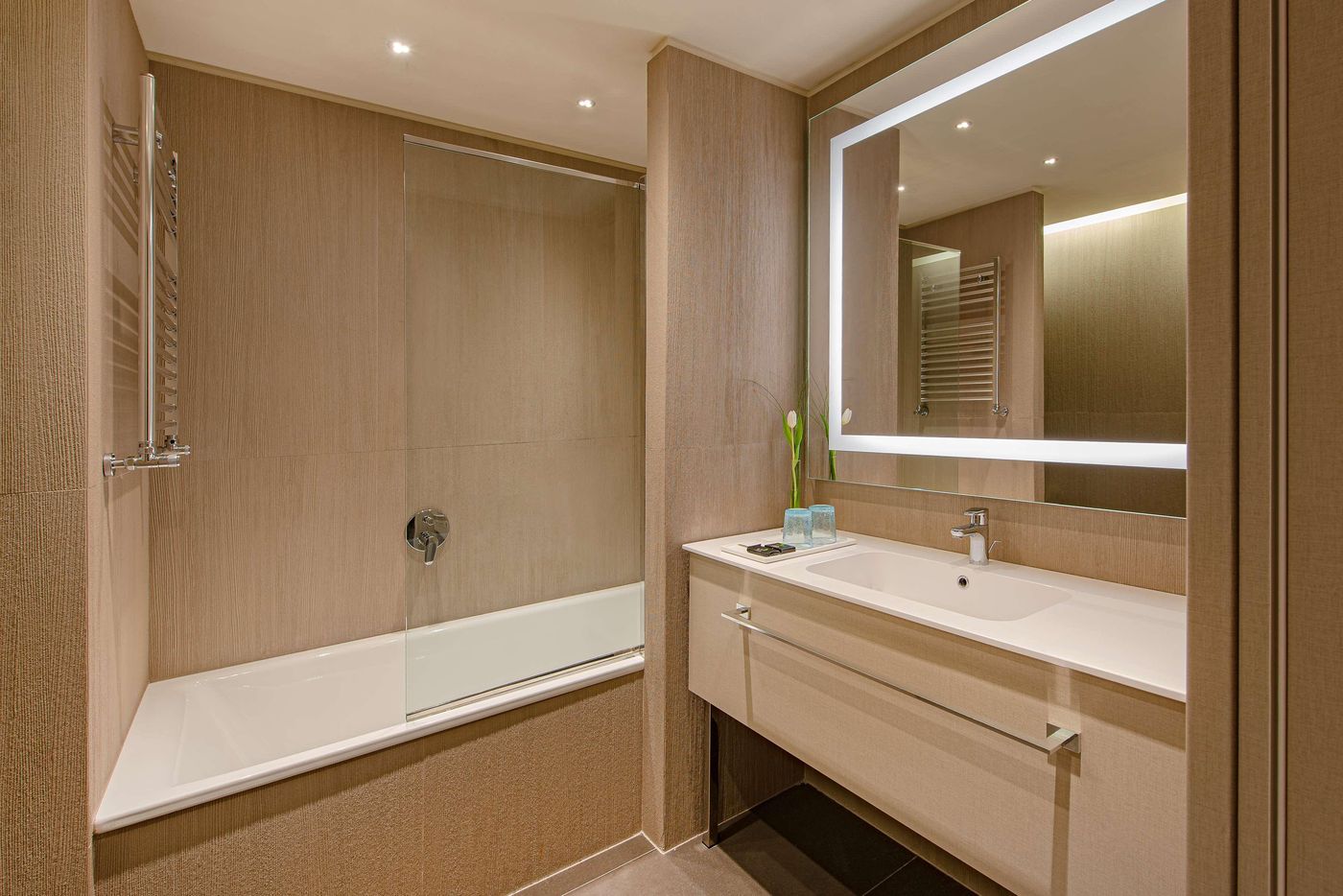 Hyatt-Centric-Murano-Venice-Room-49