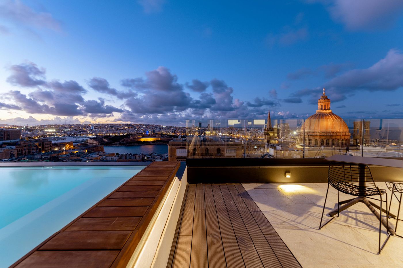 The-Embassy-Valletta-Hotel-Pool-3