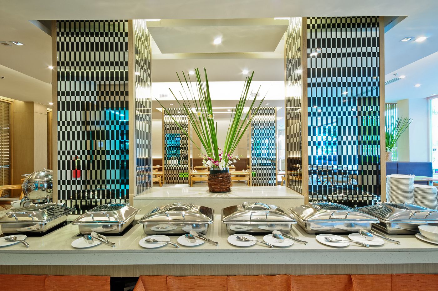 The-ASHLEE-Plaza-Patong-Hotel---Spa-Restaurant-23