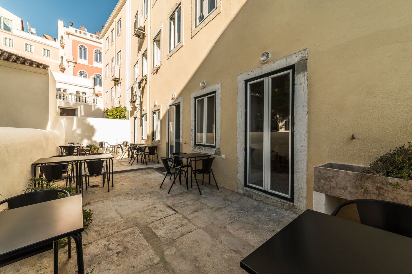 Casa-Do-Jasmim-By-Shiadu-General-view-59