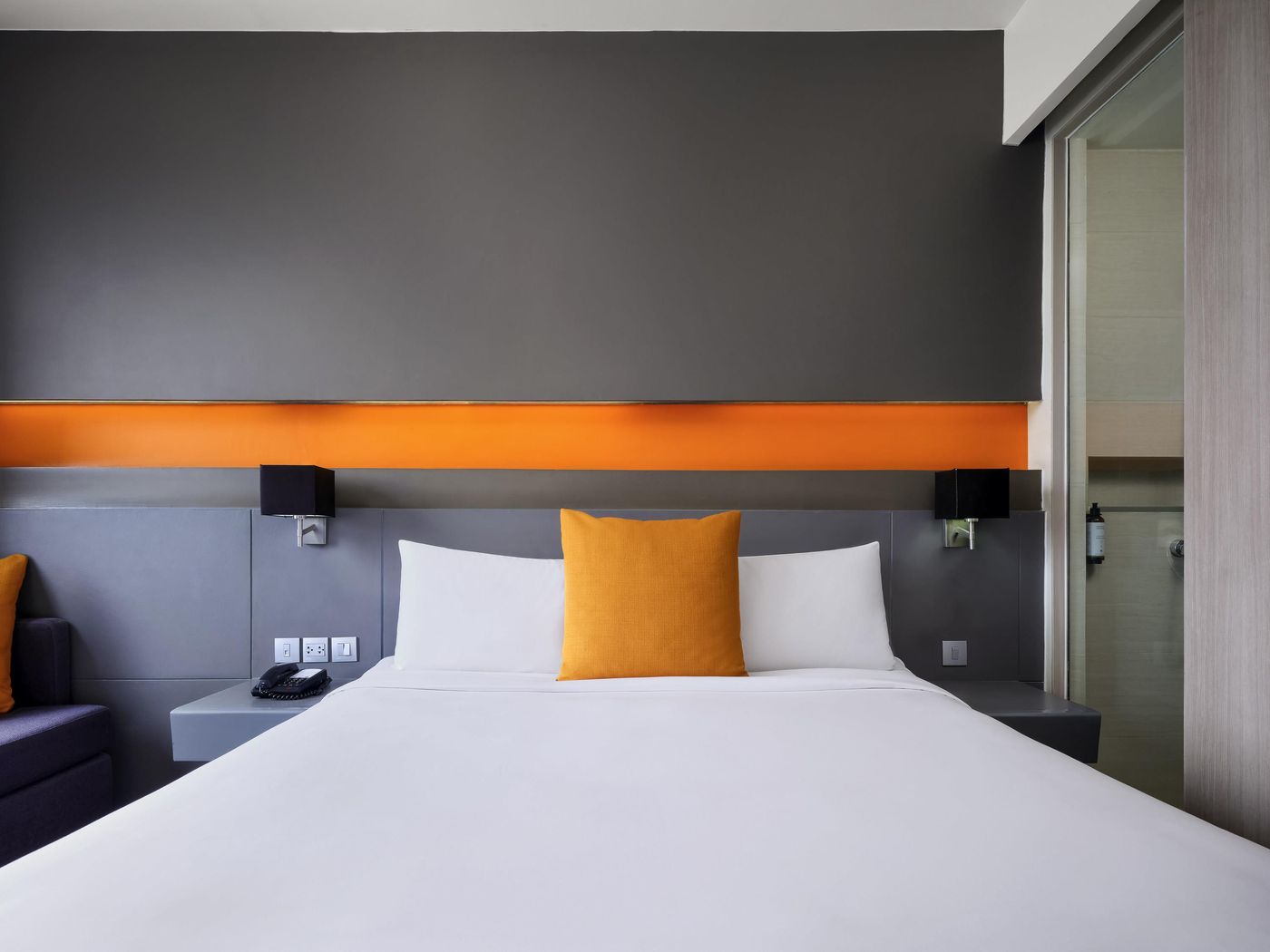 Mercure-Bangkok-Siam-Room-31