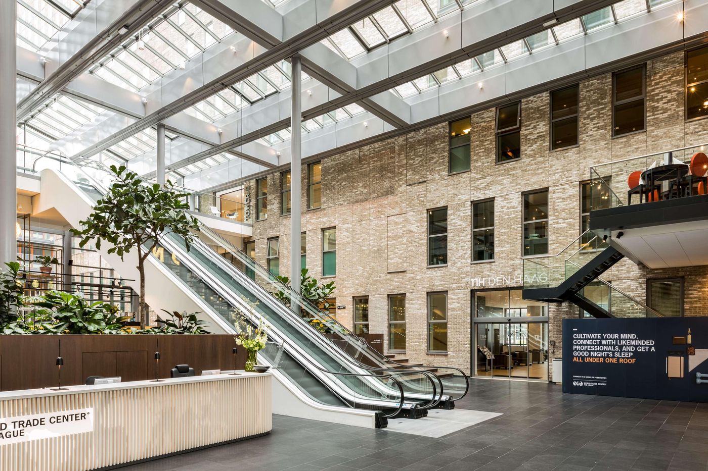 NH Den Haag-Netherlands-DEN HAAG-Lobby-7