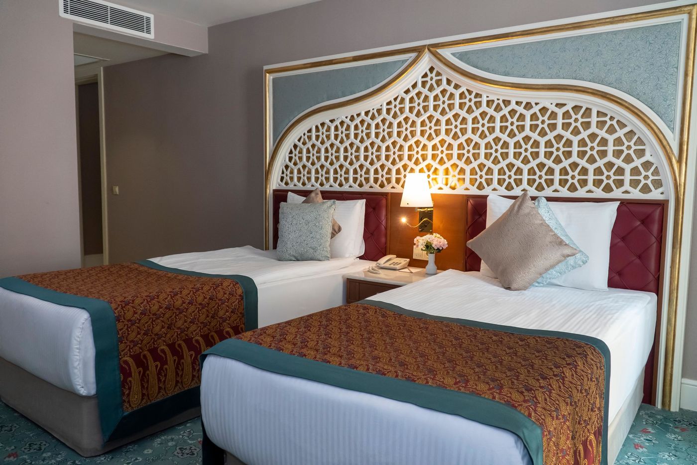 02/09/24 - Royal Taj Mahal Hotel