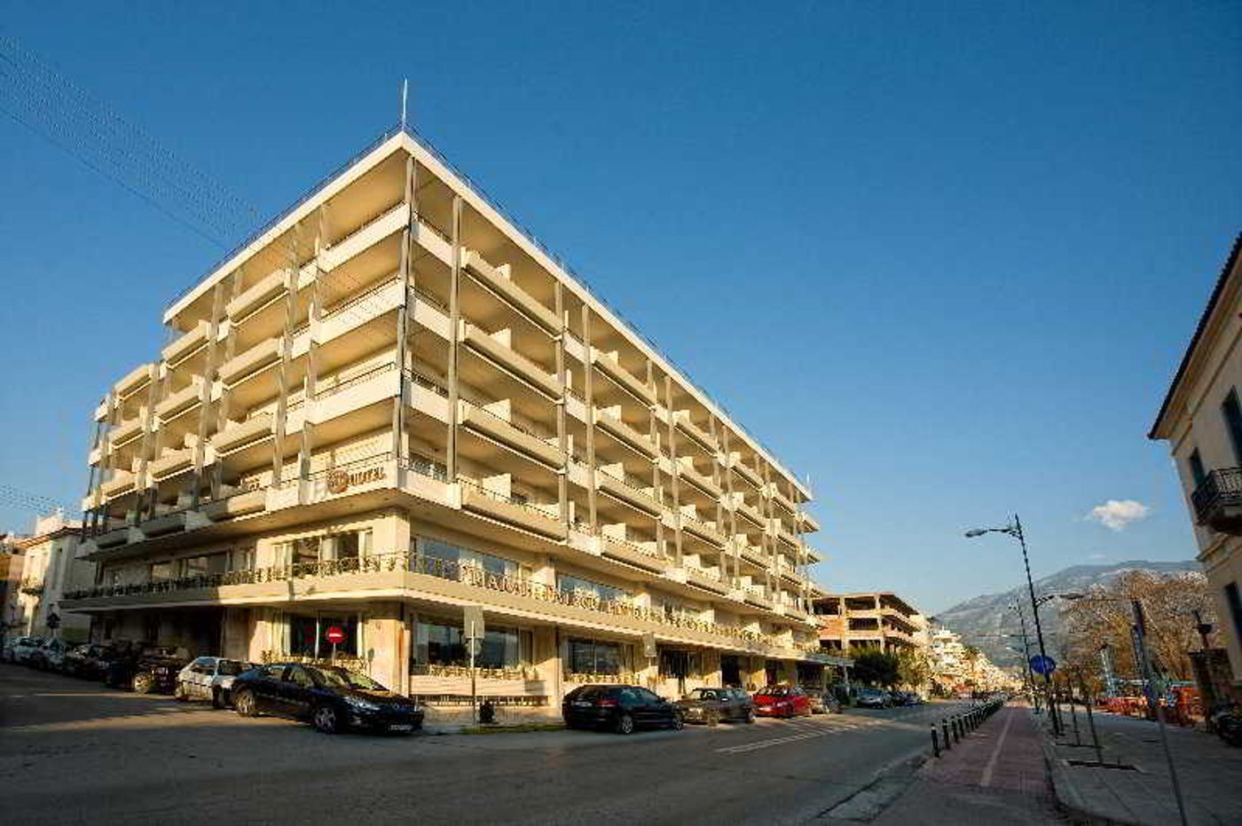 Pharae-Palace-General-view-2