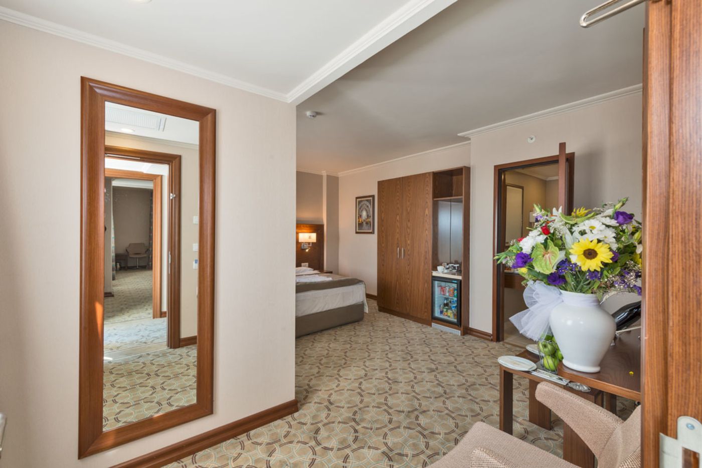 Bekdas-Hotel-Deluxe-Room-7