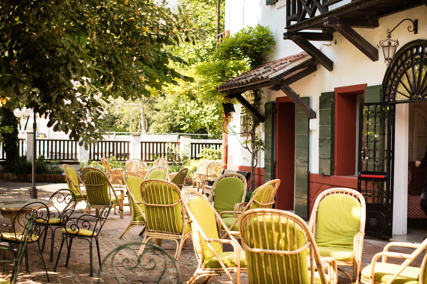 Residenza-d-Epoca-Albergo-Quattro-Fontane-Bar-36