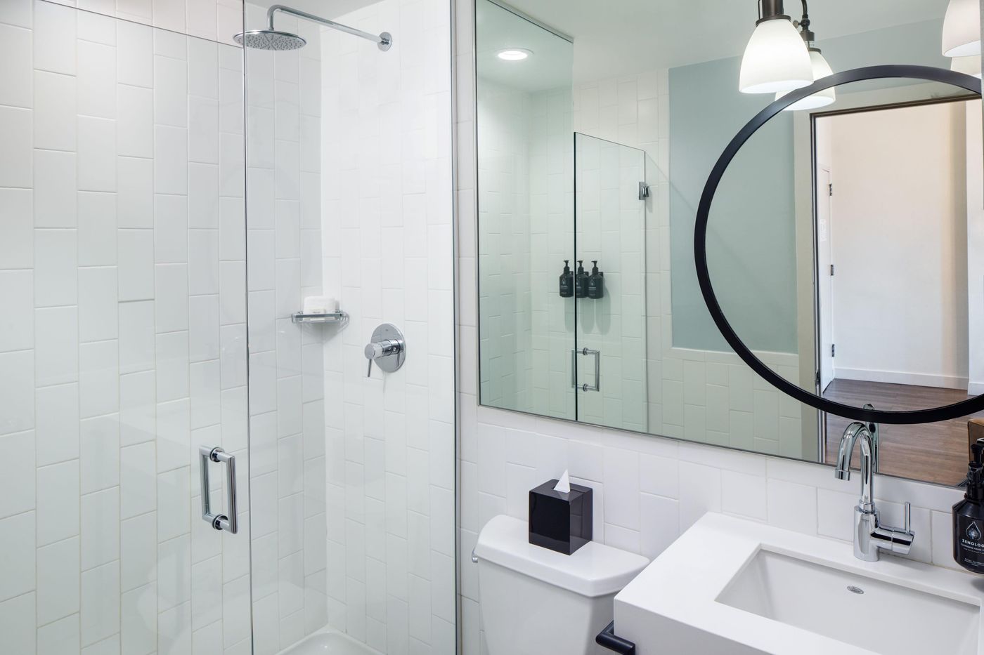 Hotel-Indigo-Boston-Garden-Room-35